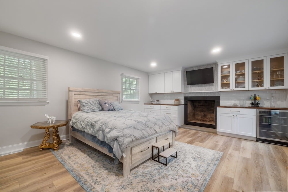 Beechnut Circle-in-law-10
