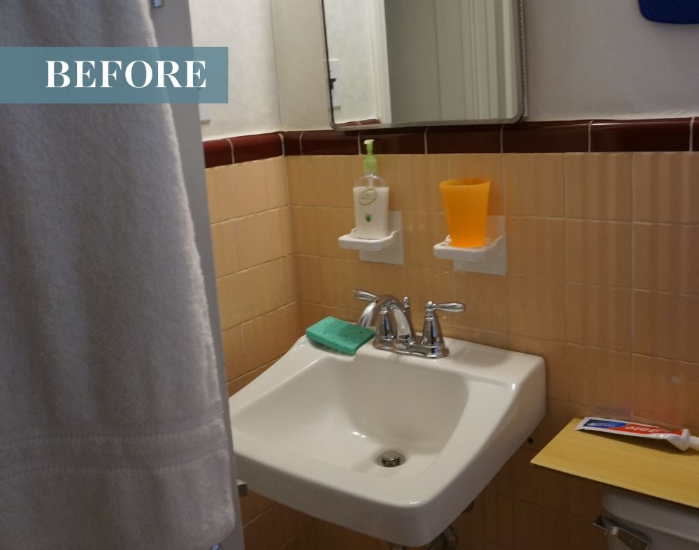 Edgehill_bathroom_before_2