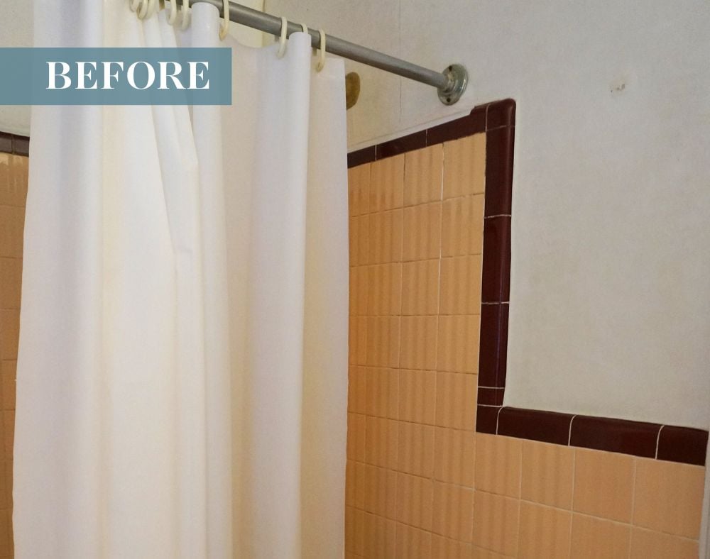 Edgehill_bathroom_before_3