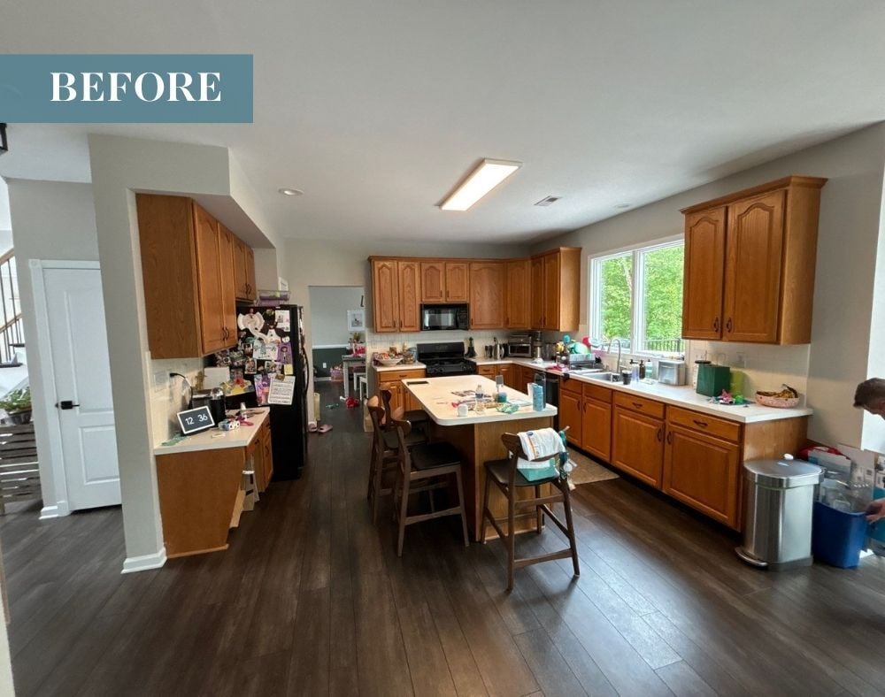 kitchen before photo